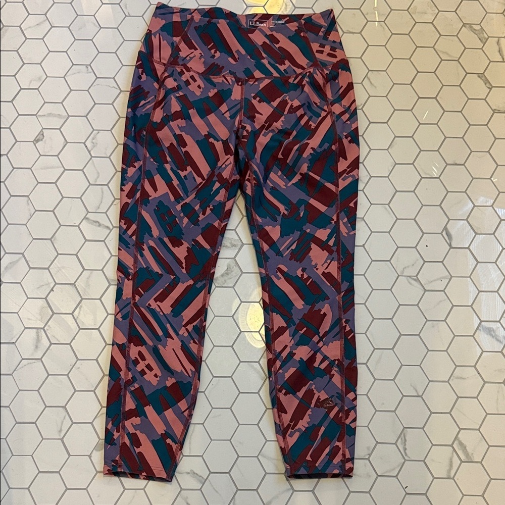 L.L. Bean Women’s Pink and Blue Abstract Print Leggings